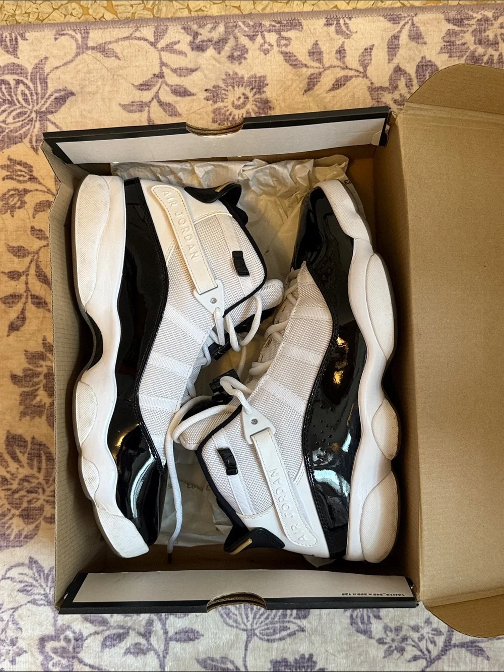 Jordan 6 Rings white/metallic gold-black-ice